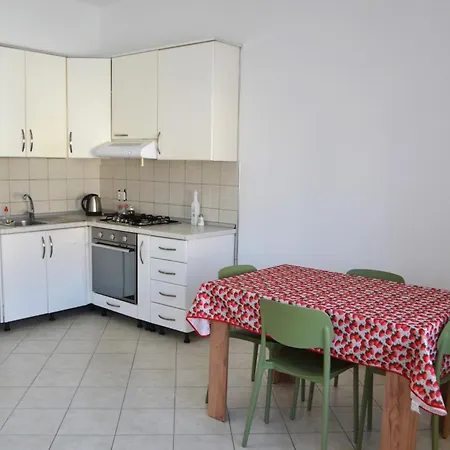 Pothos' House Vlorë