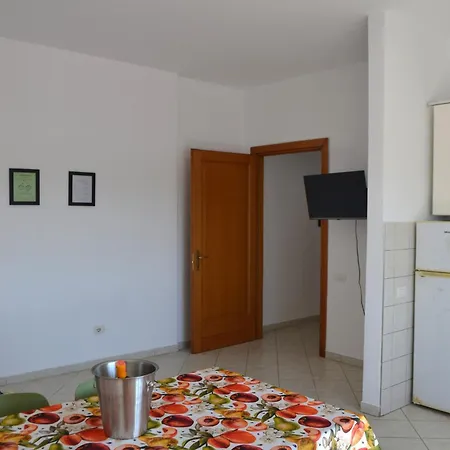 Pothos' House Vlorë